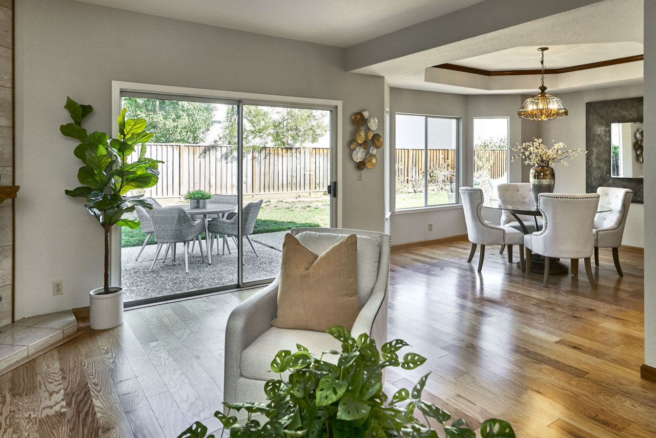 1156 Mountain Quail Circle - Indoor Living Space