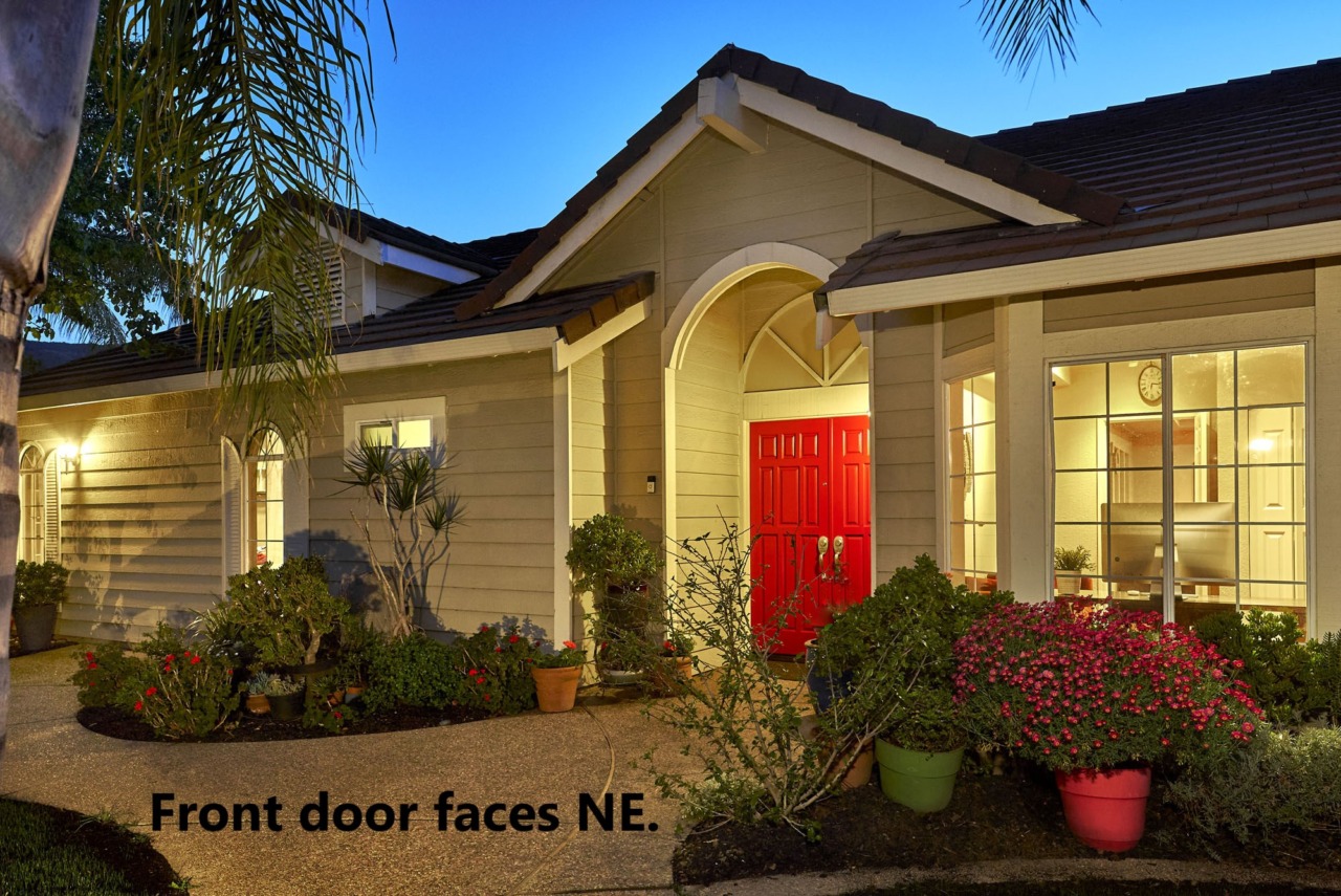 1180 Mountain Quail Circle - Front Door Faces NE