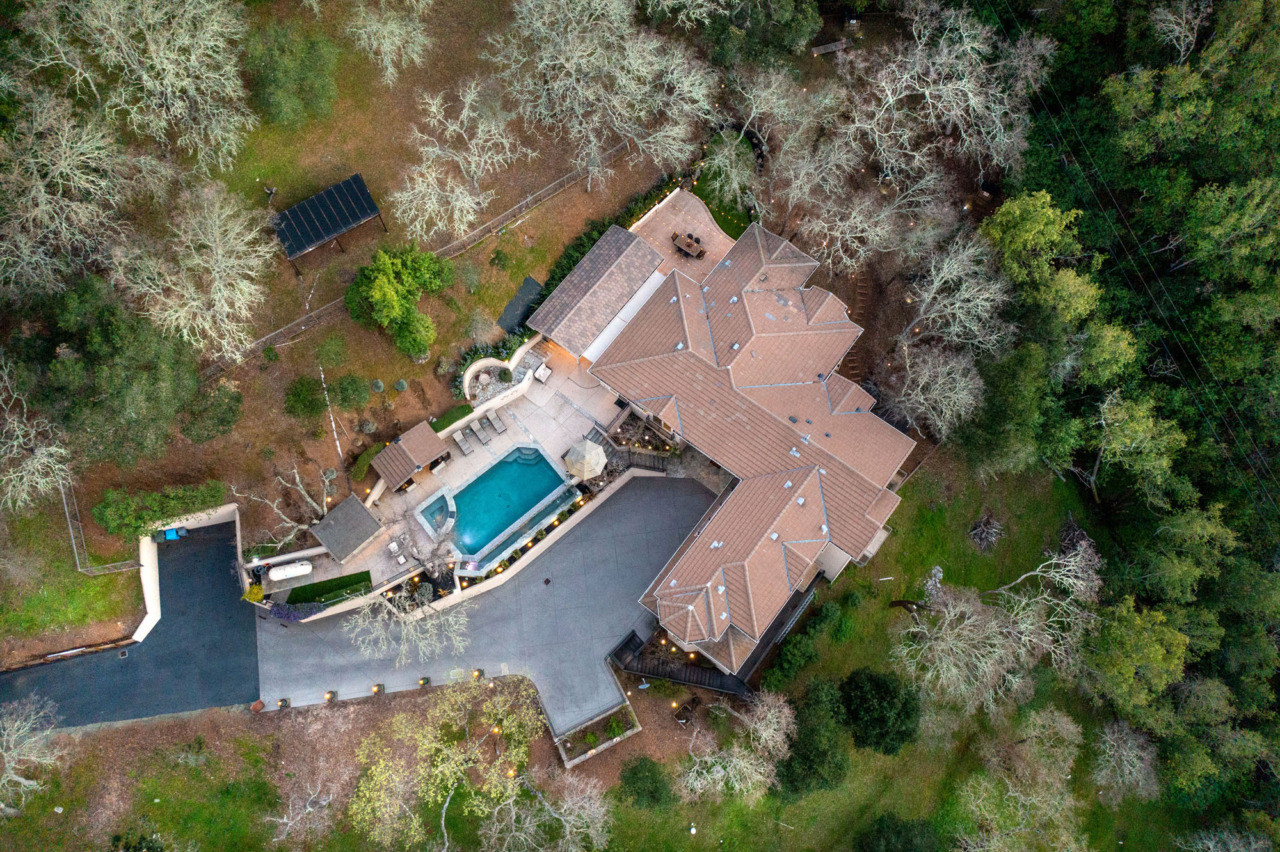21290 Cinnabar Hills Road, aerial view, directly overhead