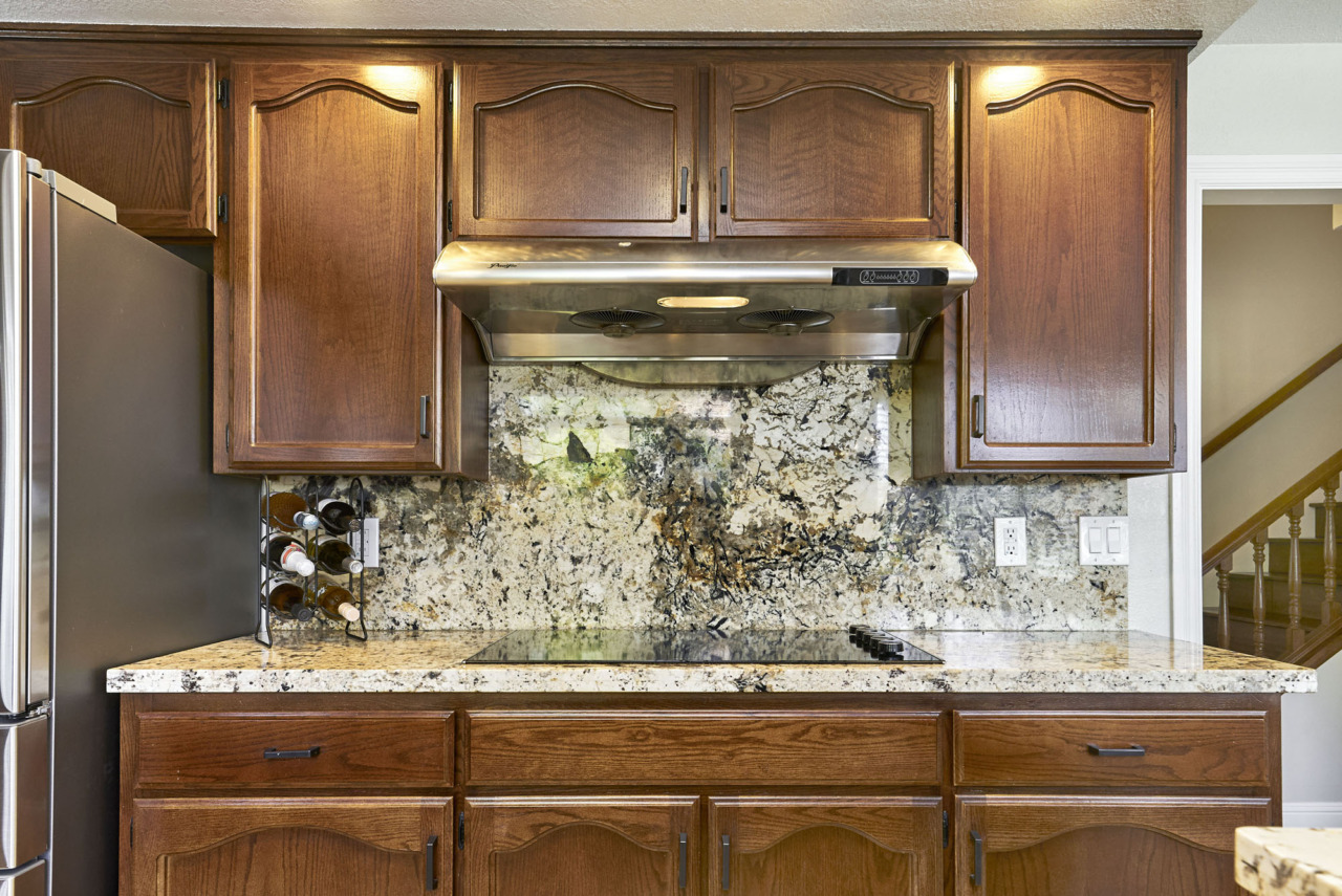 1129 Valley Quail Circle, kitchen cooktop and cabinets